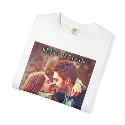 Love's Dream - Unisex T-Shirt