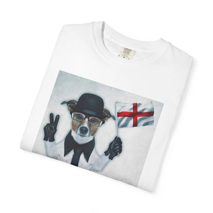 It's A Strange Place, England - Unisex T-Shirt