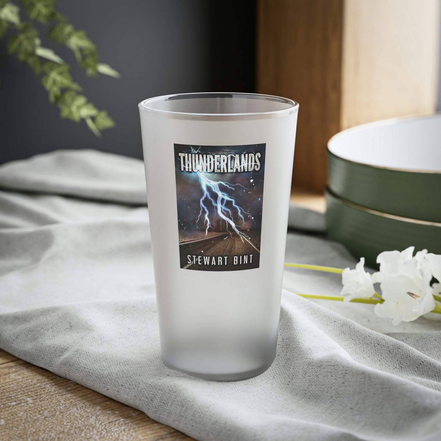 Thunderlands - Frosted Pint Glass